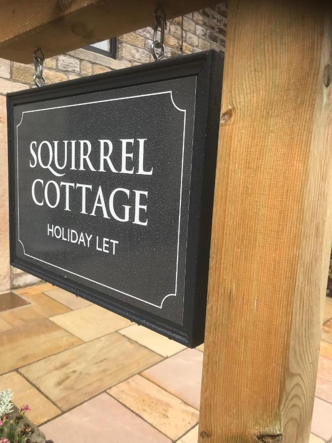 Cowling Squirrel Cottage מראה חיצוני תמונה